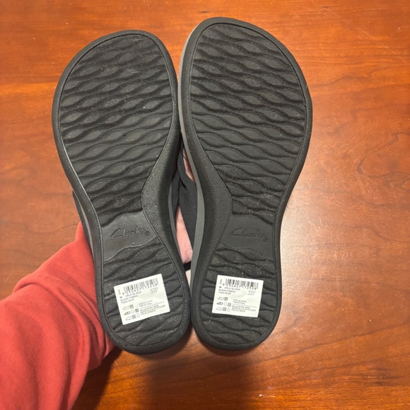 Clarks Cloudstepper Arla Glison Thong Sandals Black Size 8 - Picture 7 of 9